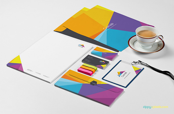 photorealistic-stationaery-id-card-mockup-set