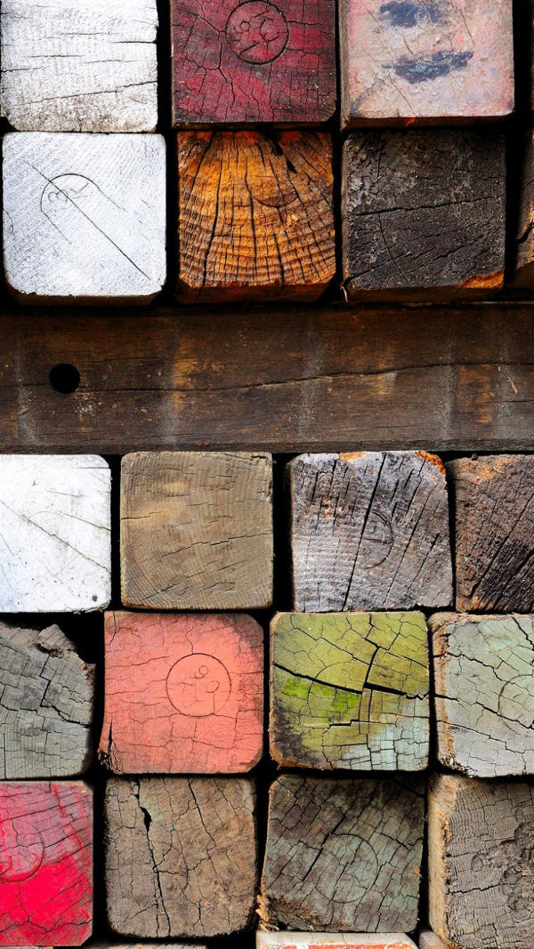 30 Free Wood  iPhone  Backgrounds  FreeCreatives