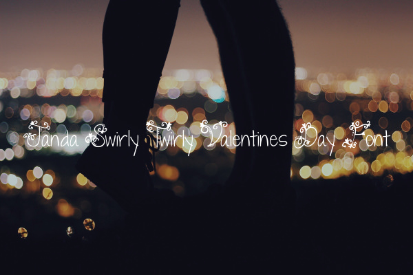 Janda Swirly Twirly Valentines Day Font