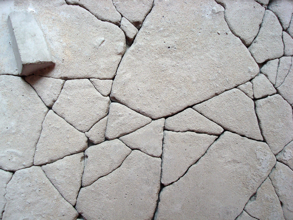 Free Cracked Concrete Texture Download