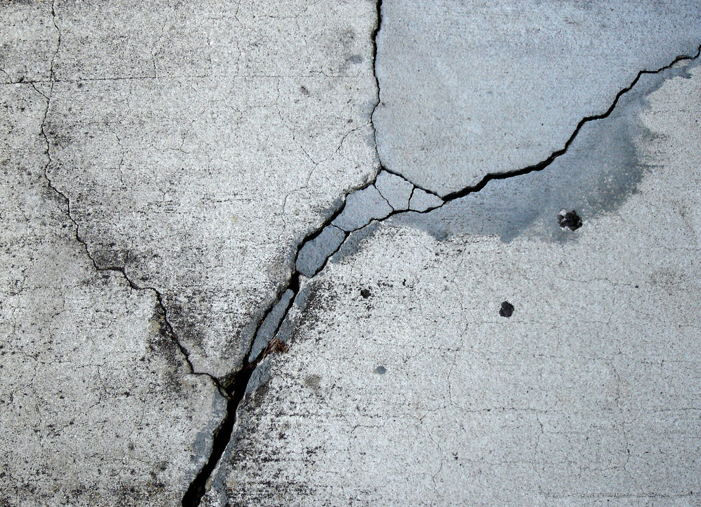 Free Cracked Concrete Texture For You