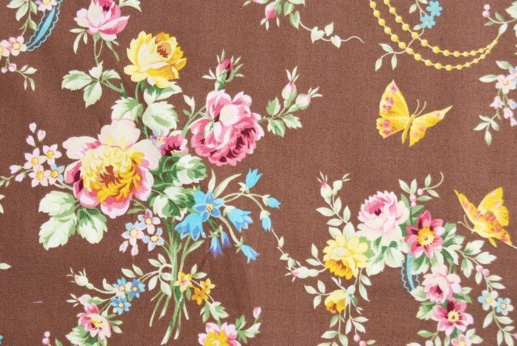 Loopy Vintage Dark Brown Floral Wallpaper