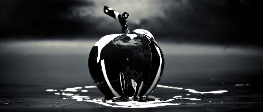 Black Abstract Creative Glass Apple Wallpaper