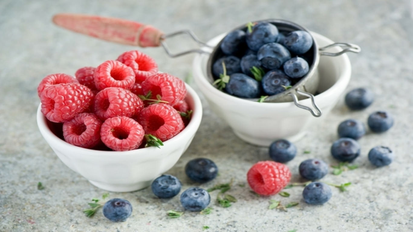 Desktop Berry fruits Wallpaper