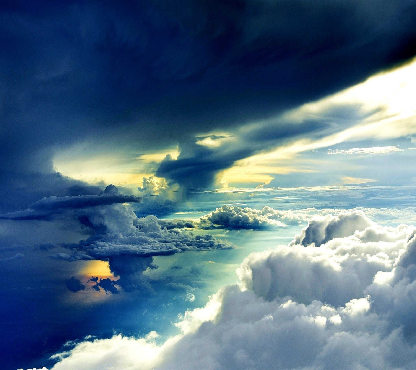 Download Clouds Wallpaper