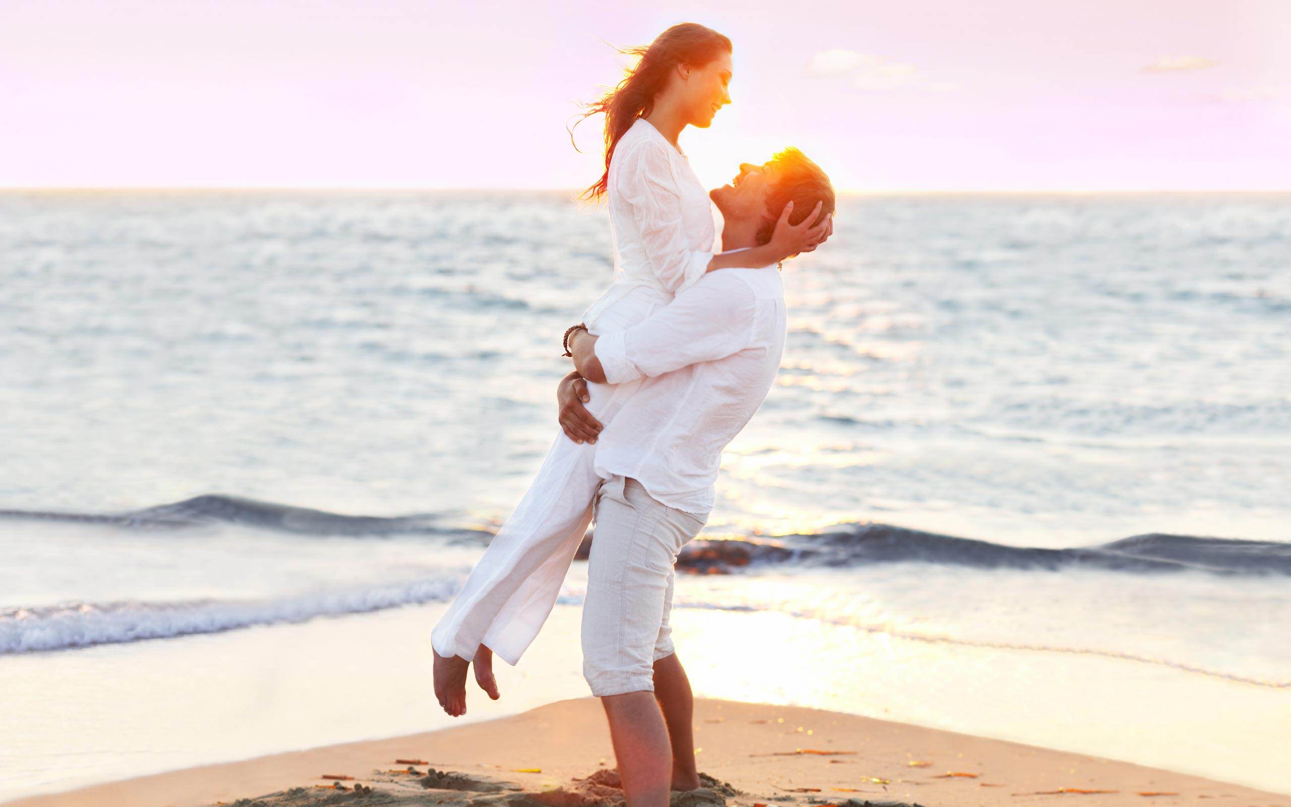 Romantic Couple at Beach Love Wallpaper