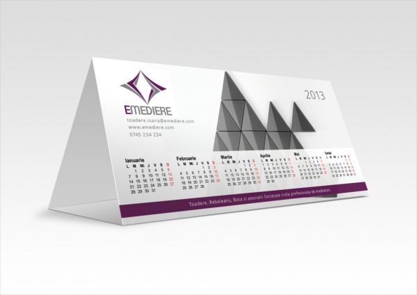 Simple Realistic Calendar Mock-up