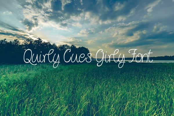 Quirly Cues Girly Font