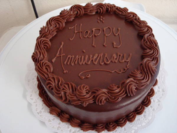 Happy Anniversary Cake Images